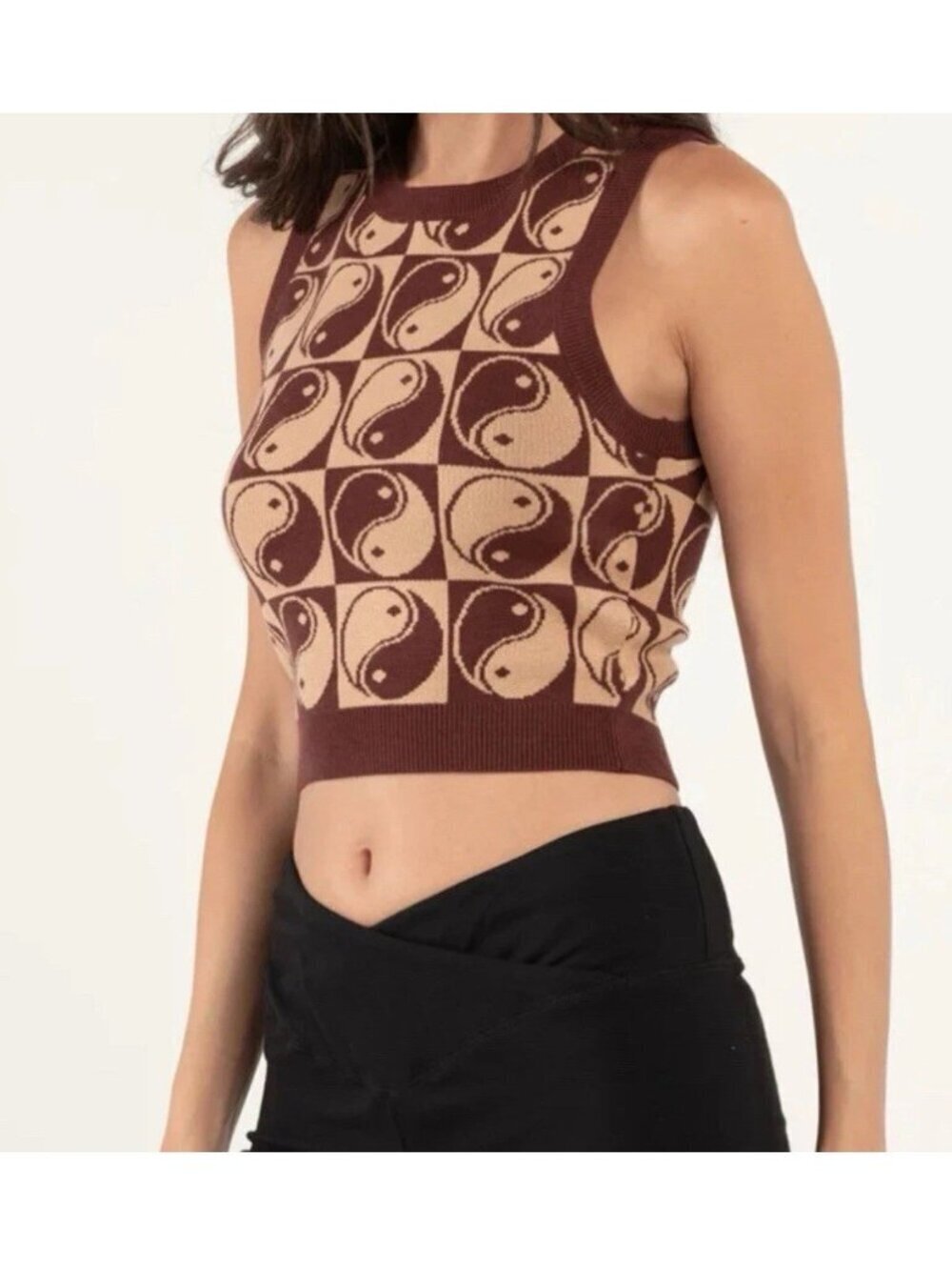 Tilly’s Full Tilt Brown Yin Yang Check Womens Cropped Sweater Vest Size XL